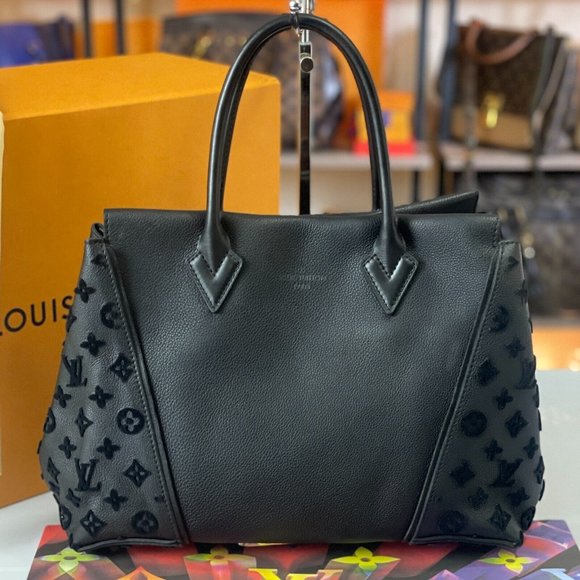 LOUIS VUITTON LV Monogram Tuffetage Veau Cachemire Leather Black Cachemire Tote - Picture 5 of 16